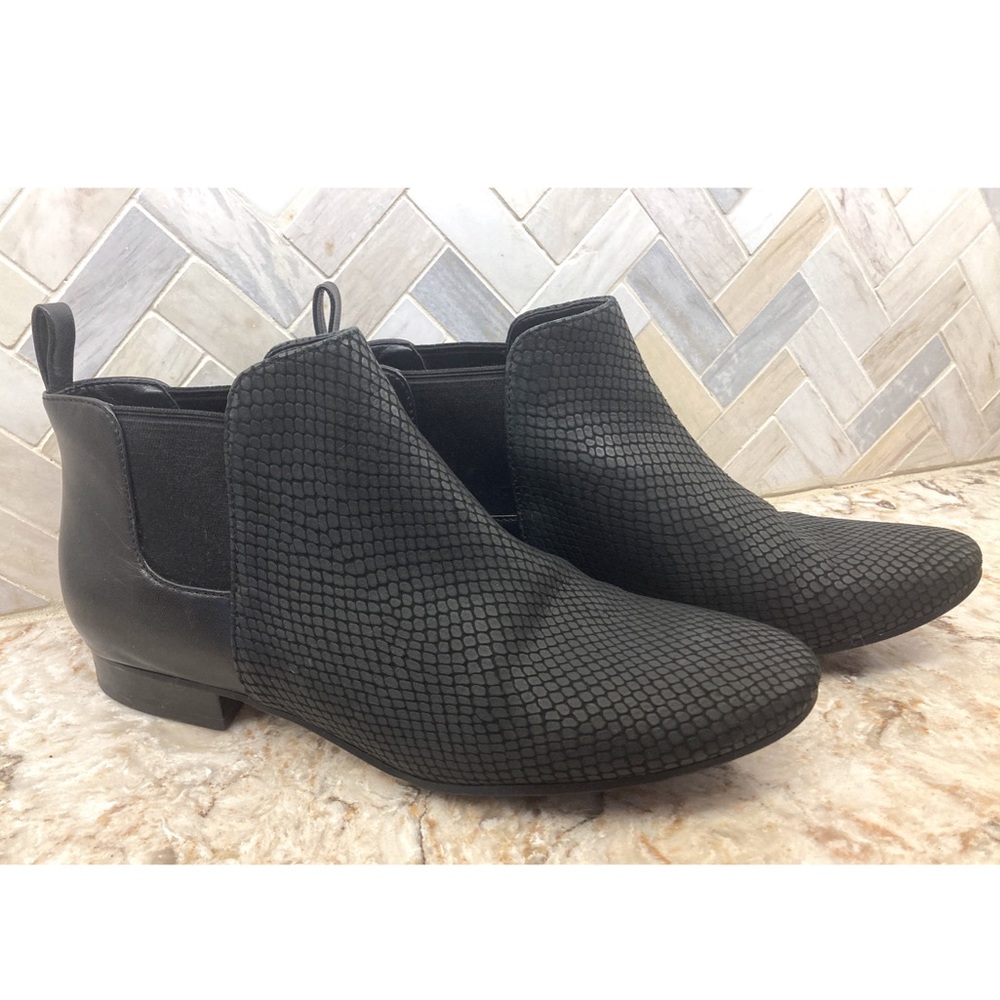 Cole Haan Black Leather Ankle Chelsea Boot 8.5